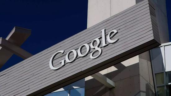 Google Assistant Now Provides Real-Time Flight Updates 