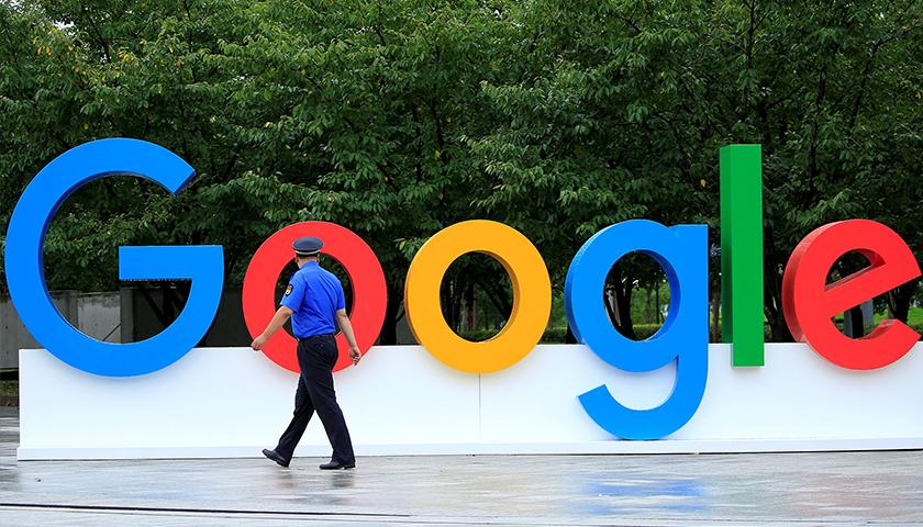 Google Assistant Now Provides Real-Time Flight Updates 